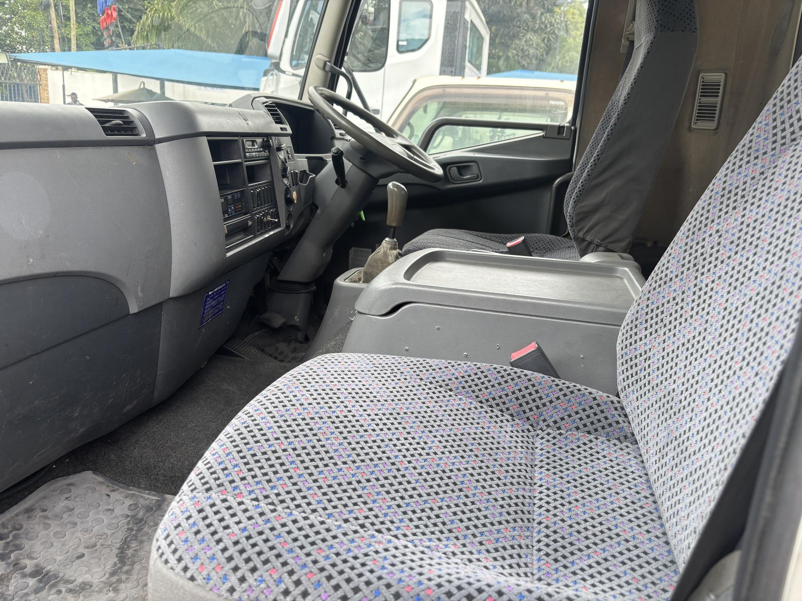 2002 TOYOTA TOWNACE - Image 6 - Image Motors Tanzania