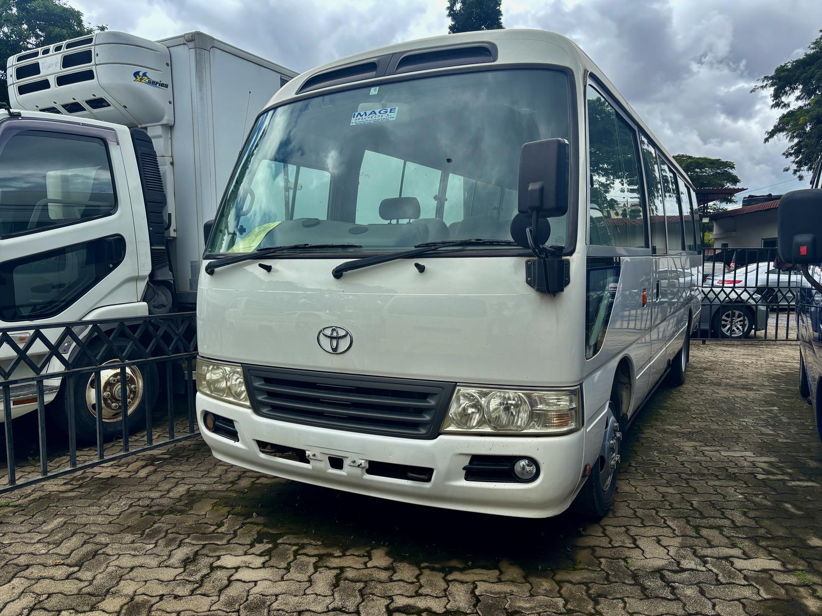 2005 TOYOTA COASTER - Image 6 - Image Motors Tanzania