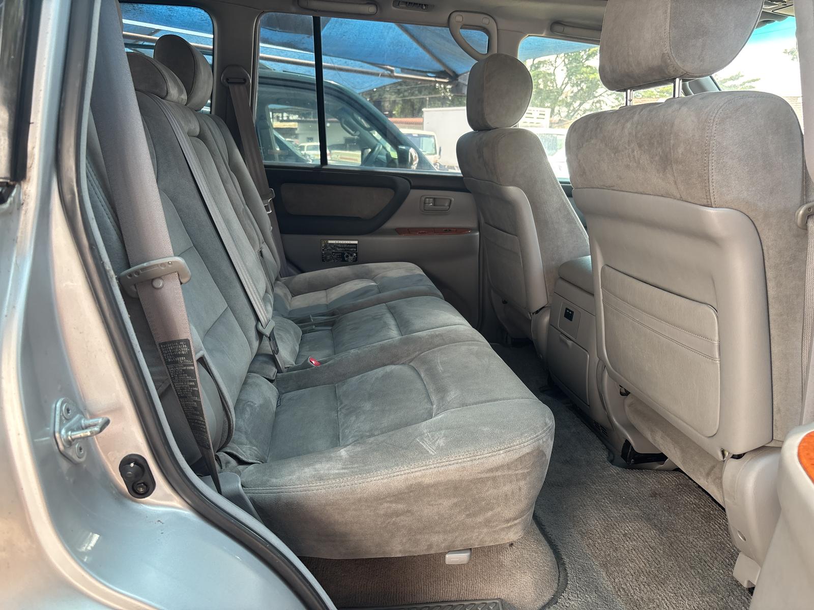 2005 TOYOTA LANDCRUISER VX - Image 4 - Image Motors Tanzania