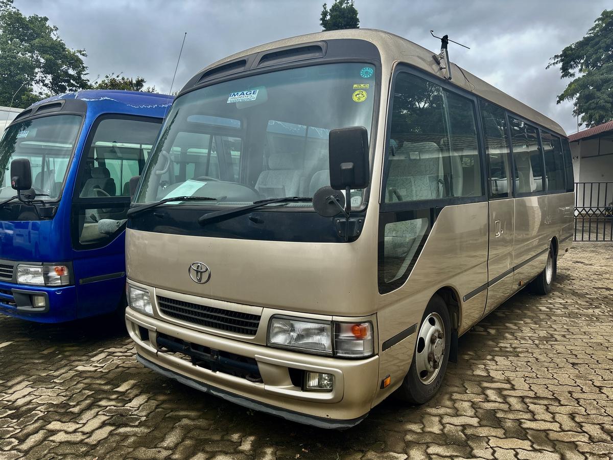 2006 TOYOTA COASTER - Image 3 - Image Motors Tanzania