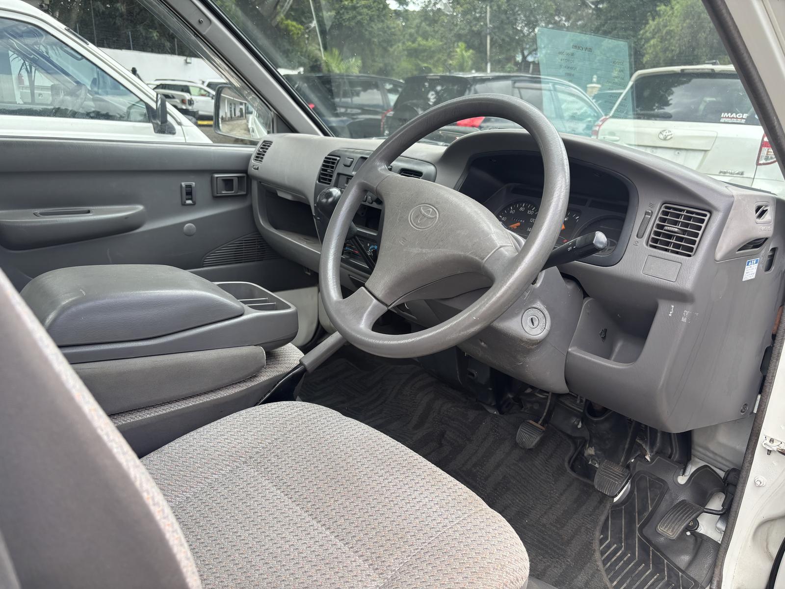 2009 TOYOTA DYNA FREEZER - Image 4 - Image Motors Tanzania