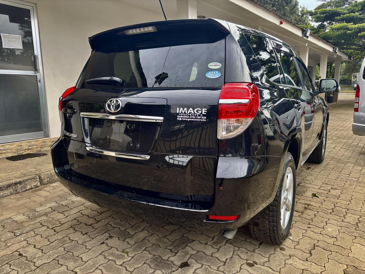 2012 TOYOTA VANGUARD - Image 2 - Image Motors Tanzania