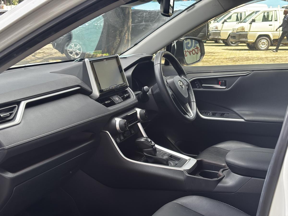 2020 TOYOTA RAV 4 - Image 6 - Image Motors Tanzania