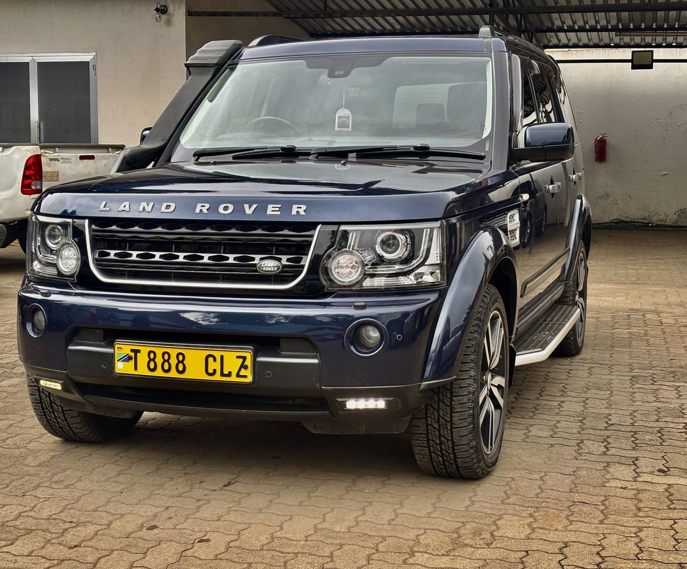 0 TOYOTA DISCOVERY - Image 5 - Image Motors Tanzania