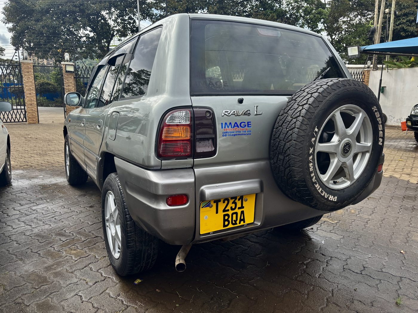 0 TOYOTA RAV4 - Image 4 - Image Motors Tanzania