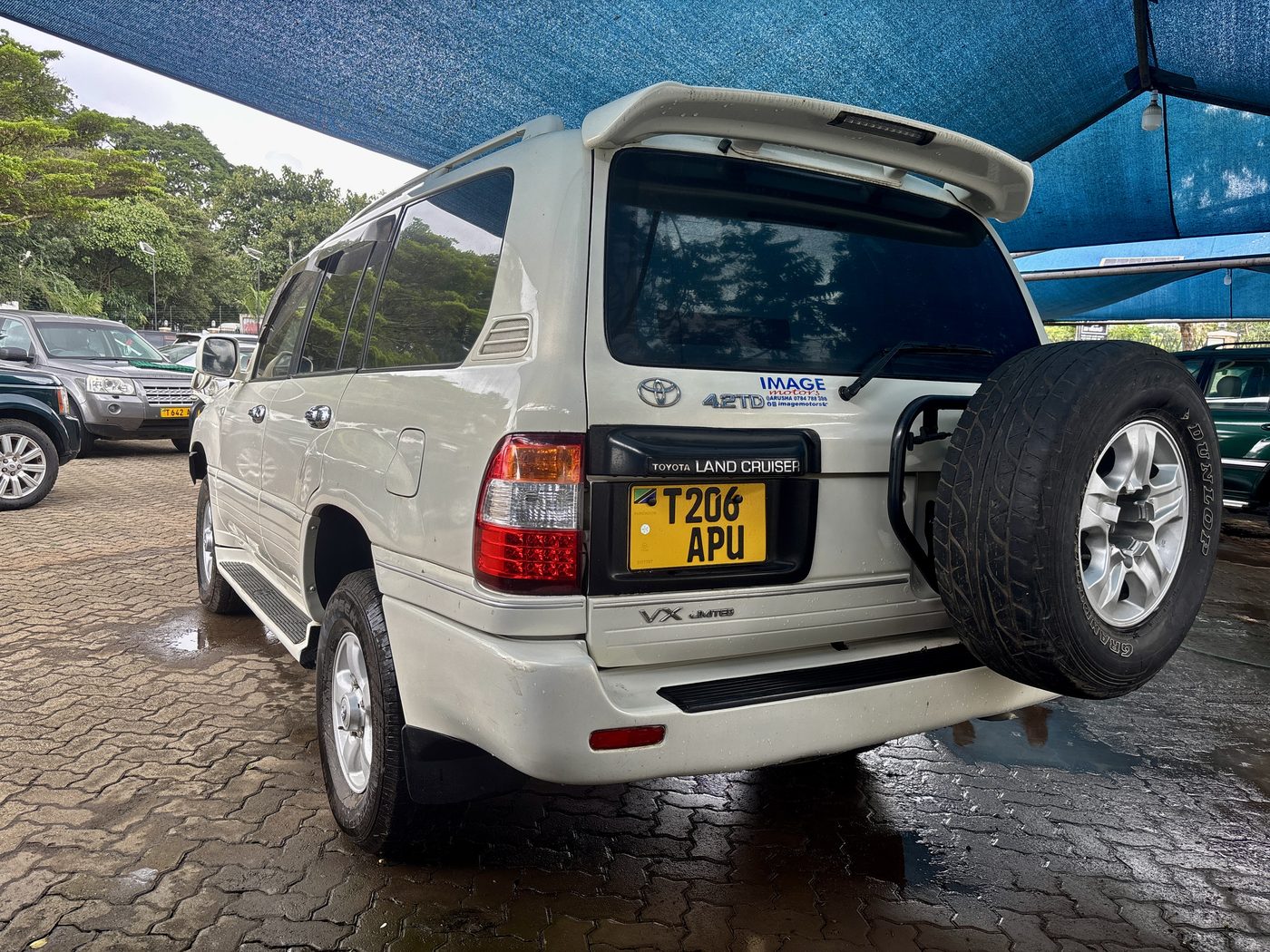 0 TOYOTA VX - Image 4 - Image Motors Tanzania