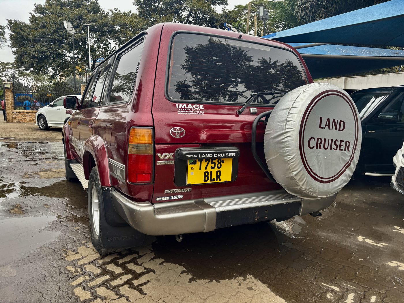 0 TOYOTA VX - Image 3 - Image Motors Tanzania