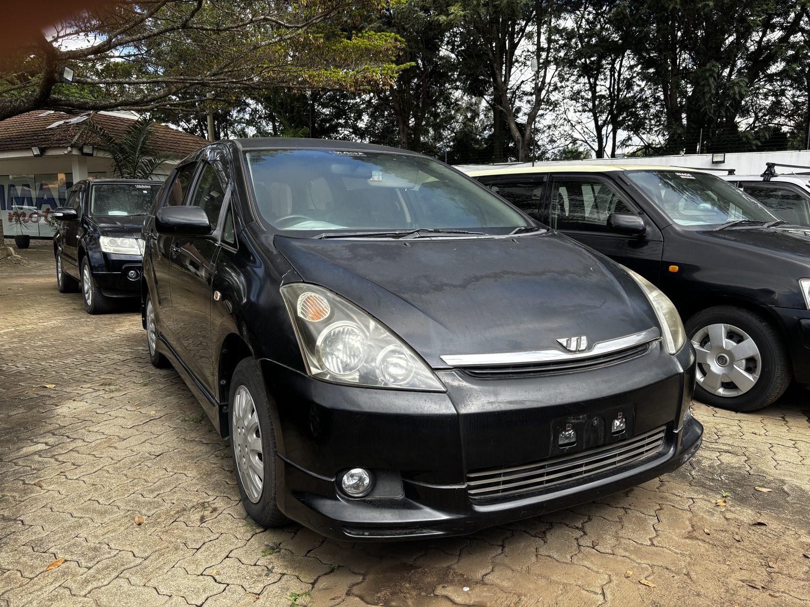 2004 TOYOTA WISH