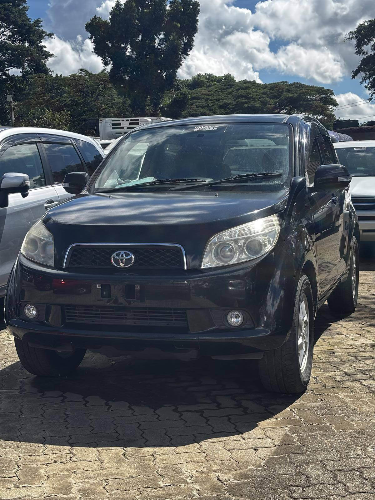 TOYOTA RUSH