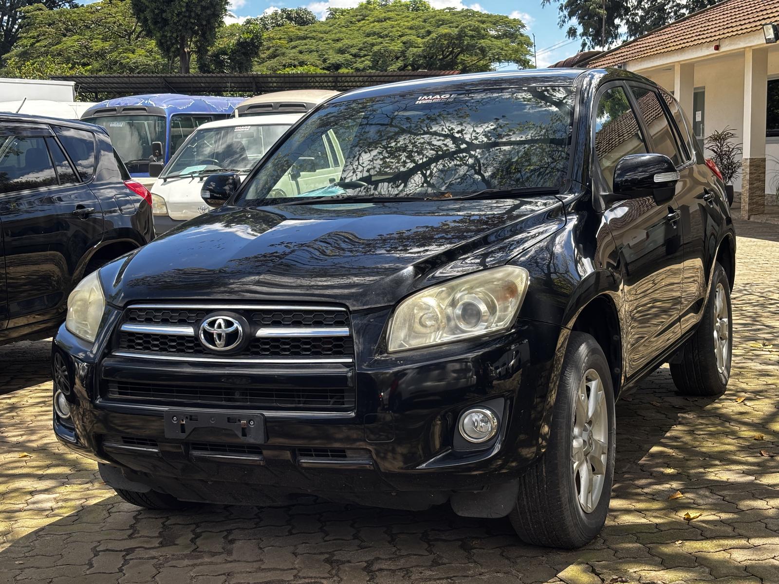 TOYOTA RAV4