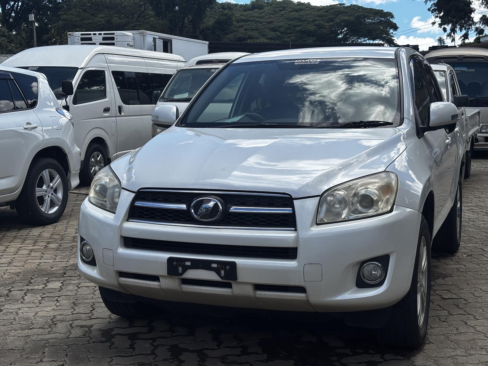 TOYOTA RAV 4