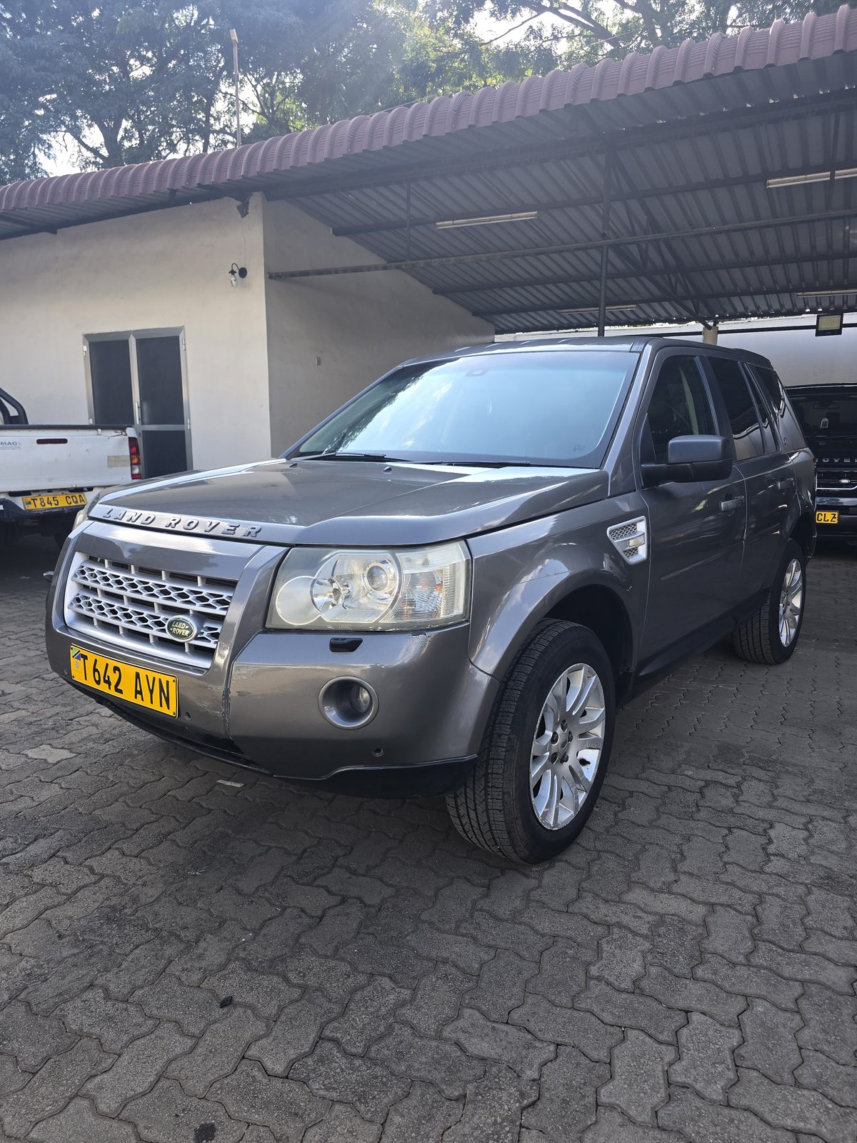 LAND ROVER FREELANDER