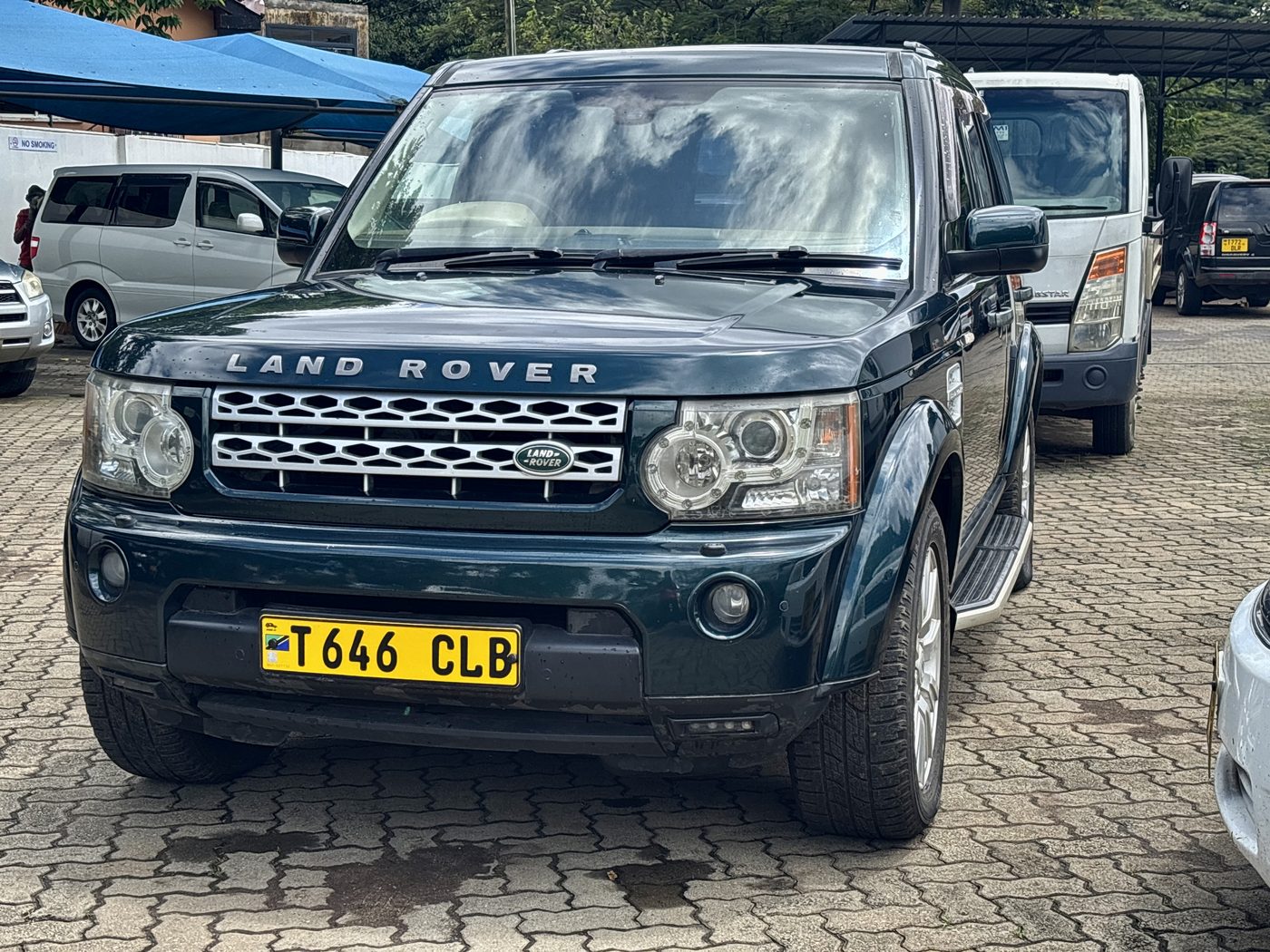 LANDROVER (T646 CLB)