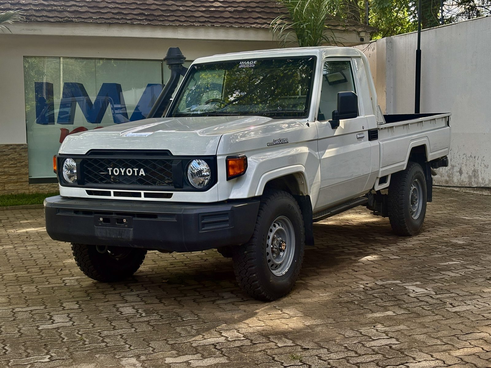 TOYOTA LANDCRUISER HARDTOP